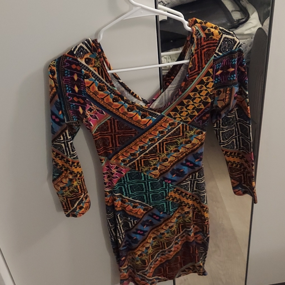 Open back Aztec Design Dress - Picture 2 of 4
